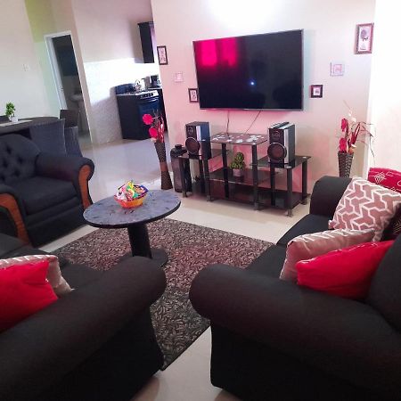 Loodik Vacation Home Brompton Manor Black River Εξωτερικό φωτογραφία