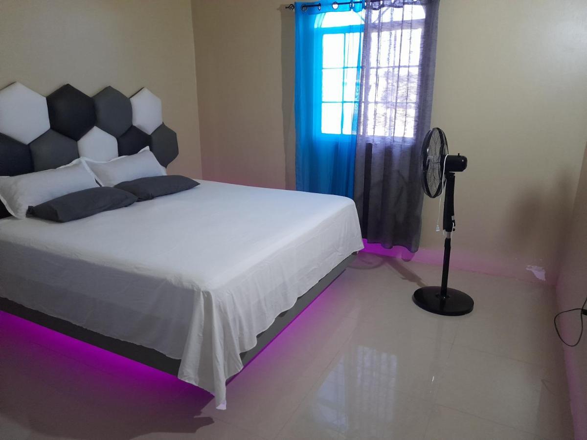 Loodik Vacation Home Brompton Manor Black River Εξωτερικό φωτογραφία